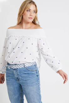 BARDOT TOP IN EMBROIDERED DOBBY