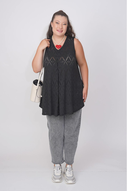 Black sleeveless blouse with openwork fine braid