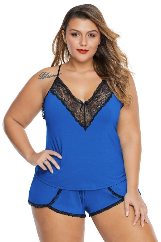 Set of plus size shorts with tank top in blue