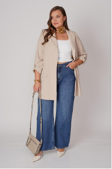 Elegant beige plus size blazer