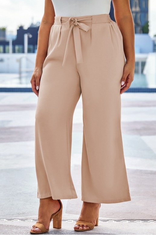 Elegant beige maxi pants with elastic waist