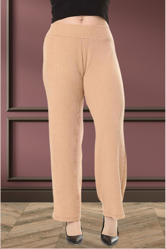 Textured cotton plus size pants with elastic waist in beige