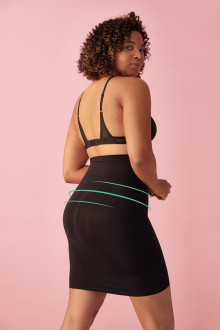 SHAPER SKIRT - SEAMLESS in black