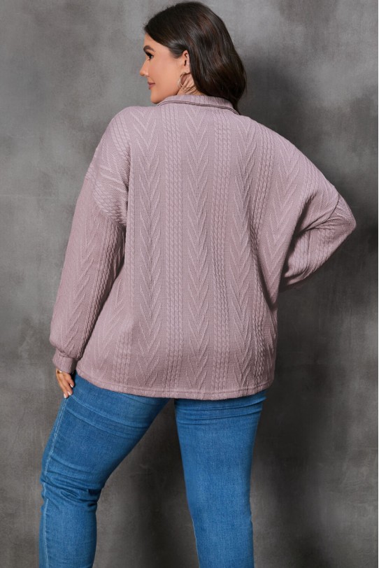 Свободно макси пуловерче с фигурална материя в пепелно розово
