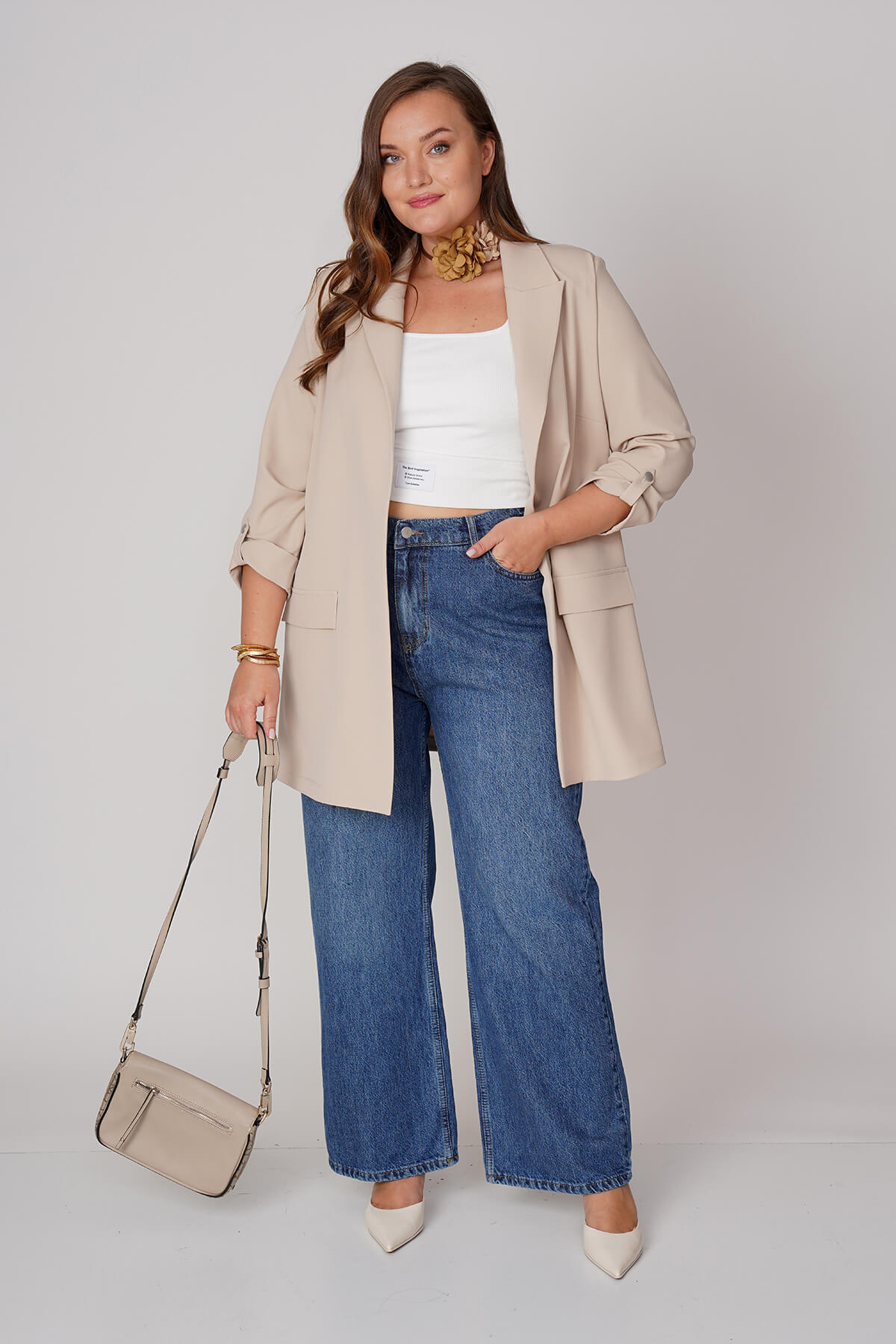 Elegant beige plus size blazer